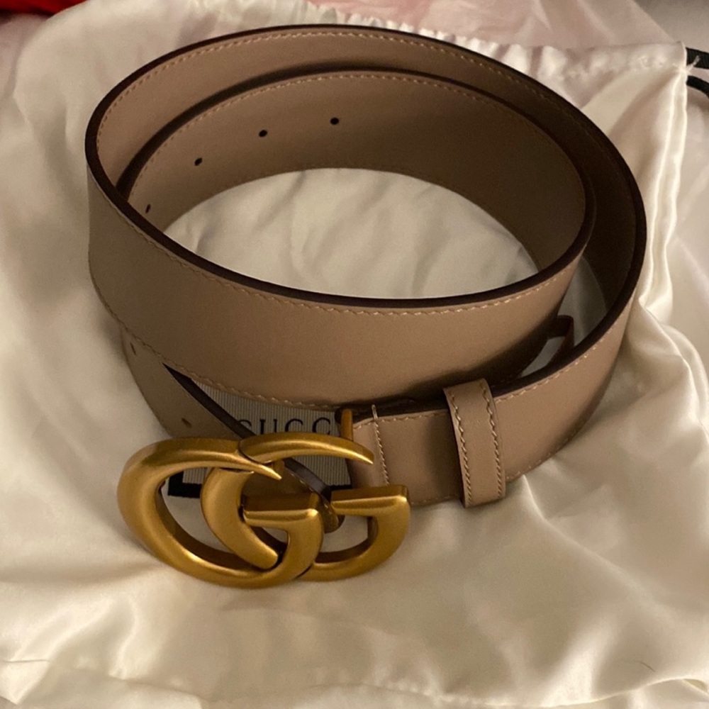 Gucci Belt , like new - Picture 3 of 4